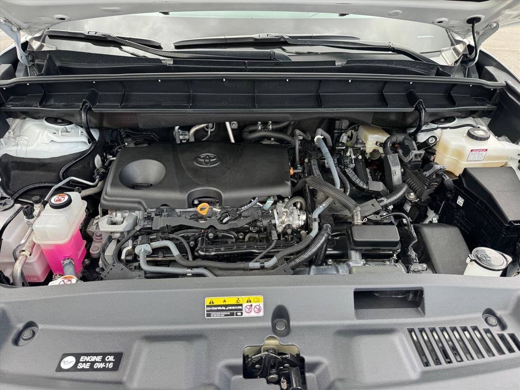 Used 2023 Toyota Highlander XLE FWD image 18