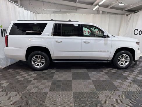 Used 2020 Chevrolet Suburban LT image 8