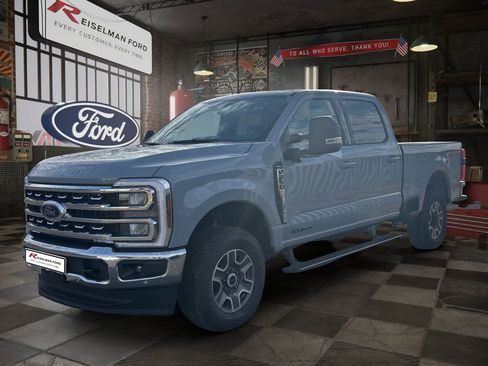 New 2026 Ford F250 Lariat w/ Lariat Ultimate Package AWD/4WD image 1
