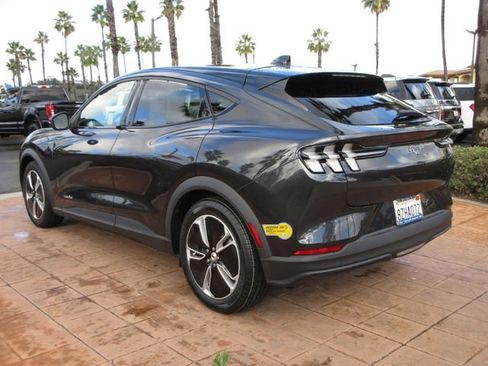 Certified 2021 Ford Mustang Mach-E Select w/ Comfort/Appearance Package image 2