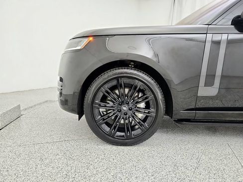 Certified 2023 Land Rover Range Rover SE AWD/4WD image 27