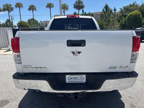 Used 2013 Toyota Tundra 4x4 Double Cab w/ SR5 Pkg image 3