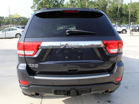 Used 2013 Jeep Grand Cherokee Limited w/ Advance Technology Group image 22