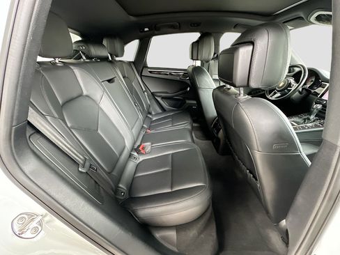 Used 2020 Porsche Macan S image 29