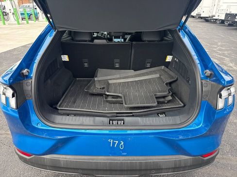 Used 2025 Ford Mustang Mach-E Select w/ Comfort Package Lite image 11