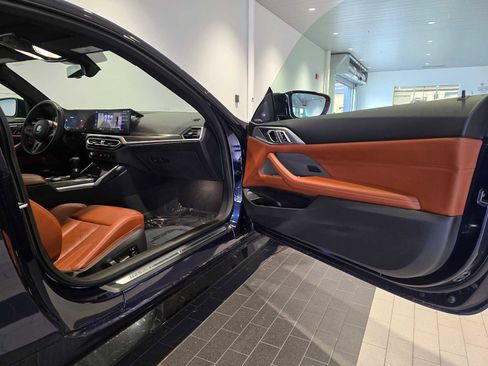 Used 2024 BMW M4 Coupe w/ Executive Package image 11