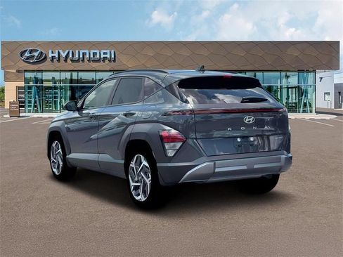 Used 2026 Hyundai Kona SEL Premium AWD/4WD image 5