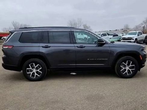 Used 2024 Jeep Grand Cherokee L Limited w/ Trailer Tow Package image 9