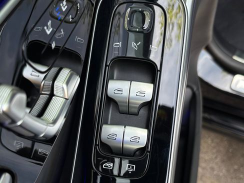 Used 2024 Mercedes-Benz Maybach S 580 4MATIC image 69