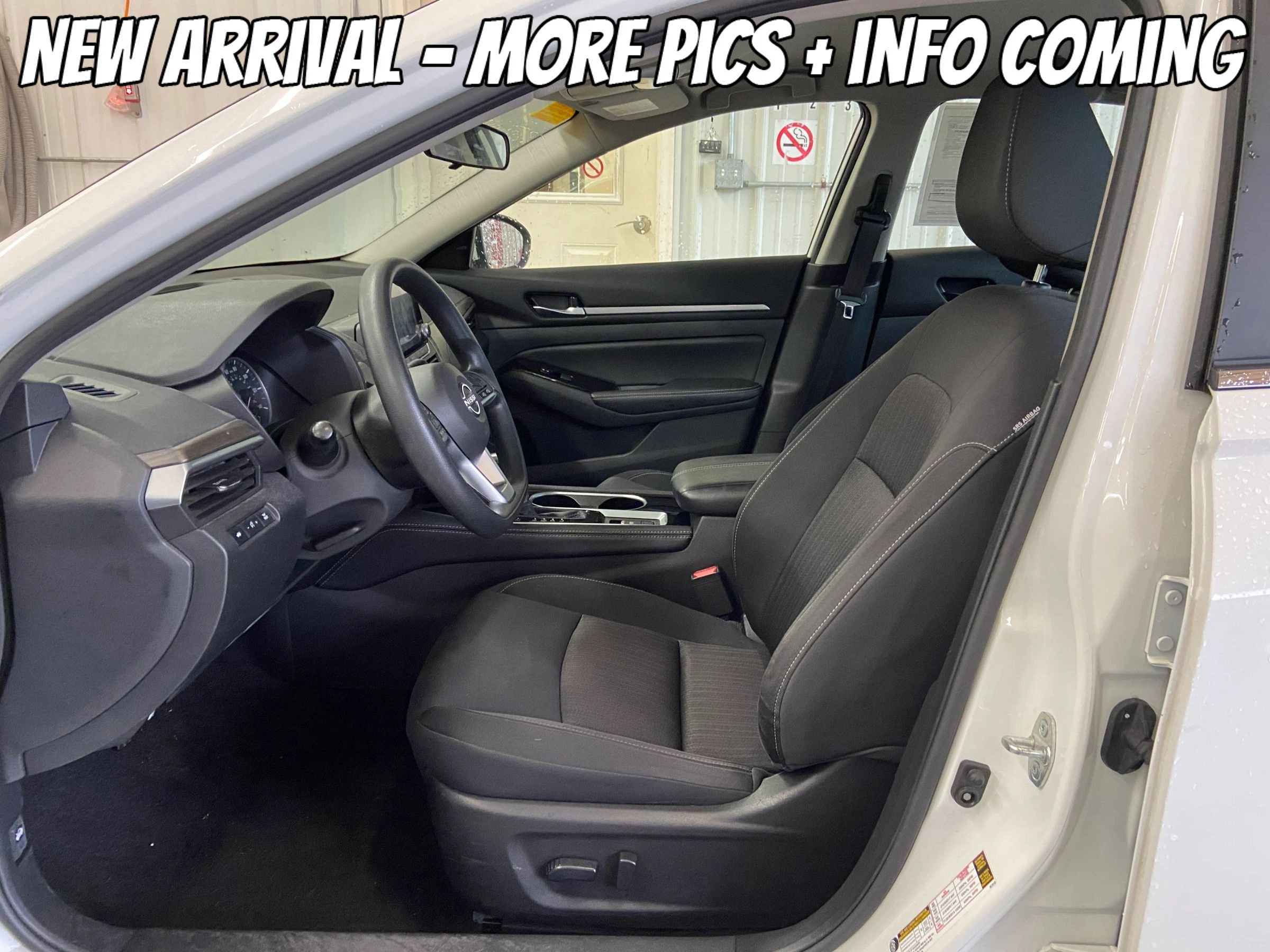 Used 2023 Nissan Altima 2.5 SV AWD/4WD image 2