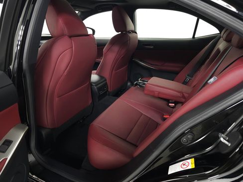 Used 2018 Lexus IS 300 F Sport w/ F Sport Package image 28