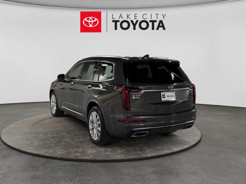 Used 2020 Cadillac XT6 Premium Luxury w/ Platinum Package FWD image 5