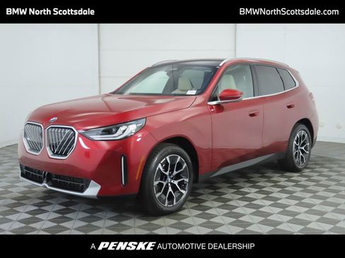 Used 2025 BMW X3 xDrive30i w/ Premium Package image 1