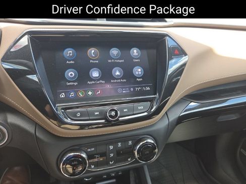 Used 2022 Chevrolet TrailBlazer ACTIV w/ Sun and Liftgate Package FWD image 18