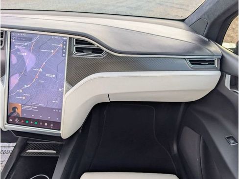 Used 2017 Tesla Model X 100D image 27