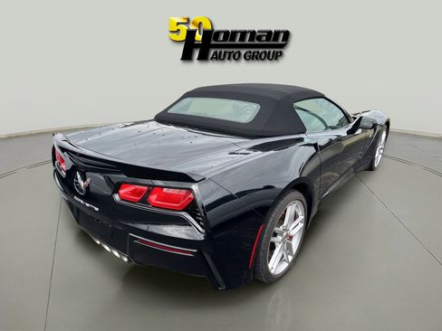 Used 2016 Chevrolet Corvette Stingray Convertible image 9