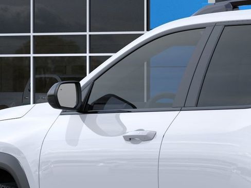 New 2026 Chevrolet Equinox RS w/ Convenience Package III FWD image 12