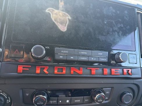 Used 2025 Nissan Frontier PRO-4X AWD/4WD image 5