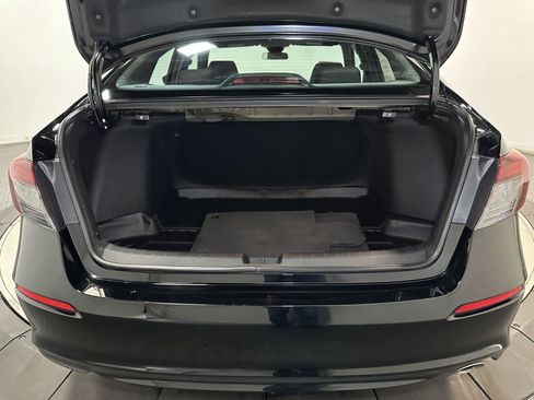 Used 2025 Honda Civic Sport image 32