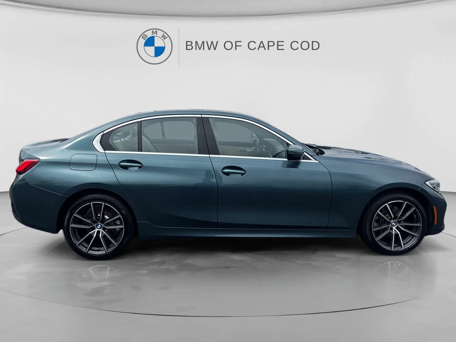 Used 2020 BMW 330i xDrive Sedan w/ Convenience Package AWD/4WD image 8