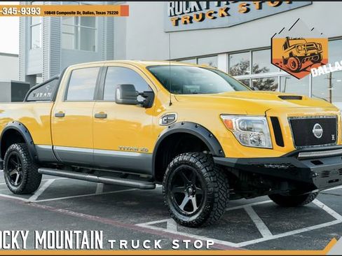 Used 2018 Nissan Titan PRO-4X w/ Pro-4x Convenience Package image 1