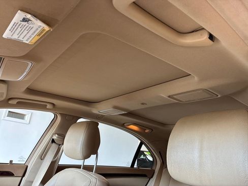 Used 2011 Mercedes-Benz S 550 image 17