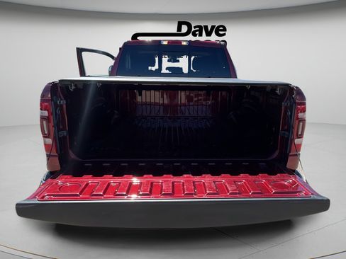 Used 2019 RAM 1500 Laramie AWD/4WD image 24
