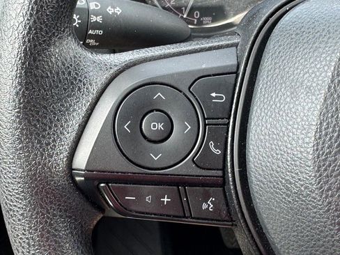 Certified 2025 Toyota RAV4 XLE image 18