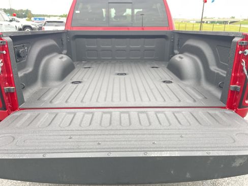 New 2026 RAM 2500 Tradesman AWD/4WD image 9