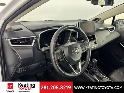 Used 2024 Toyota Corolla XLE image 13