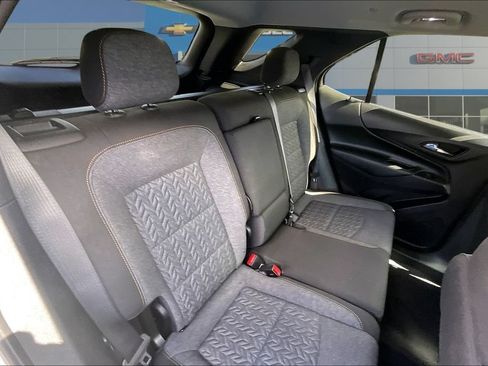 Used 2024 Chevrolet Equinox LT w/ Driver Convenience Package AWD/4WD image 25