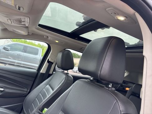 Used 2014 Ford Escape Titanium AWD/4WD image 6