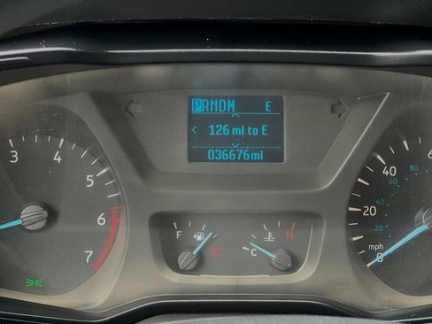 Used 2018 Ford Transit 150 XLT image 25