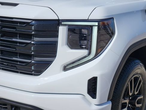 Used 2026 GMC Sierra 1500 Elevation RWD image 16