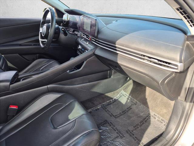 Used 2024 Hyundai Elantra Limited FWD image 29