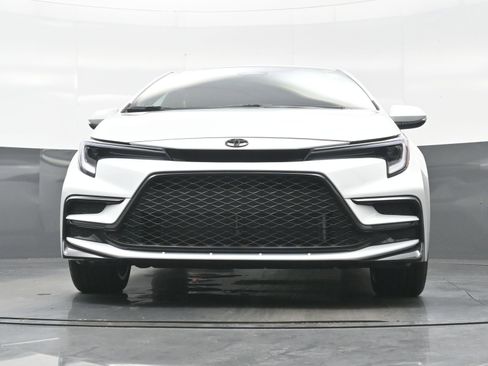 Used 2026 Toyota Corolla XSE FWD image 29