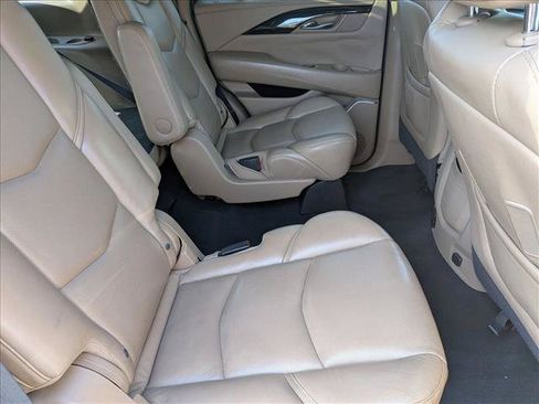 Used 2020 Cadillac Escalade Platinum AWD/4WD image 22