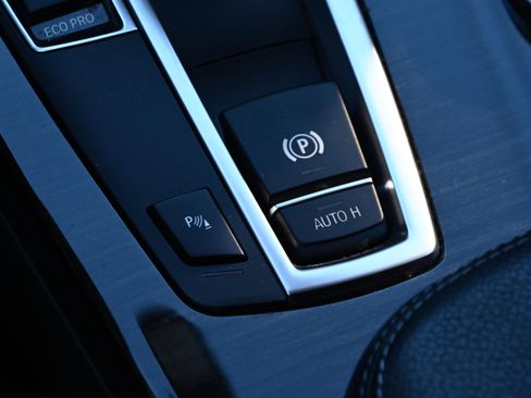 Used 2017 BMW X3 sDrive28i image 18