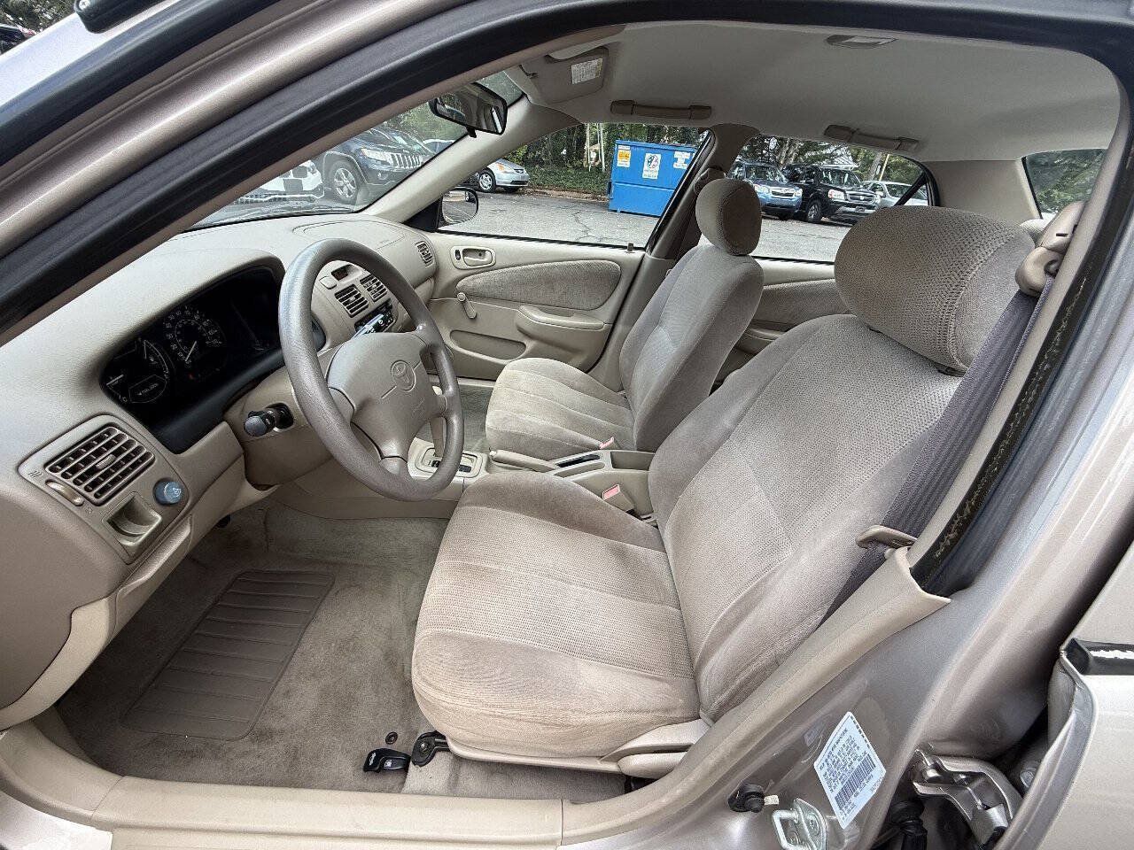 Used 2002 Toyota Corolla S FWD image 8
