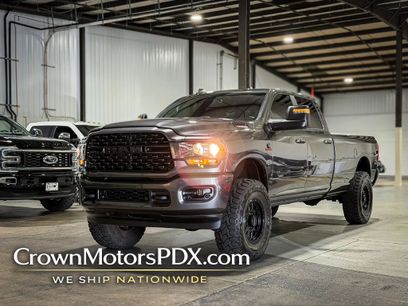 Used 2024 RAM 2500 Big Horn w/ Night Edition
