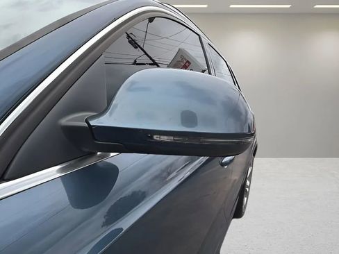 Used 2017 Audi Q3 2.0T Prestige w/ Prestige Package image 11