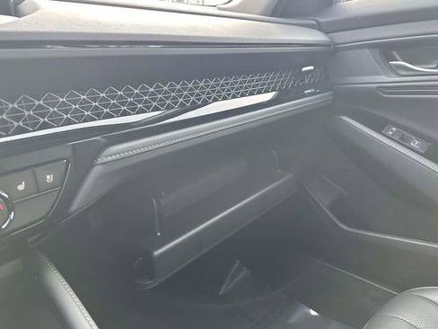 Used 2025 Honda Accord Touring image 18