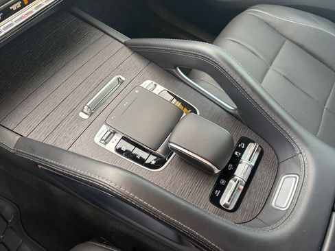 Used 2020 Mercedes-Benz GLS 580 4MATIC image 18