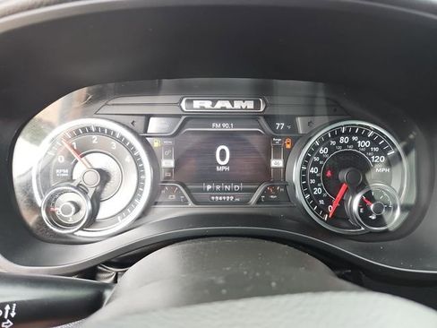 Used 2022 RAM 1500 Lone Star AWD/4WD image 12