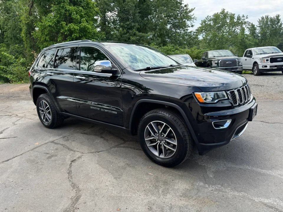 Used 2019 Jeep Grand Cherokee Limited AWD/4WD image 5