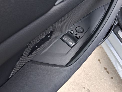 Used 2026 BMW 430i Coupe w/ M Sport Package image 19