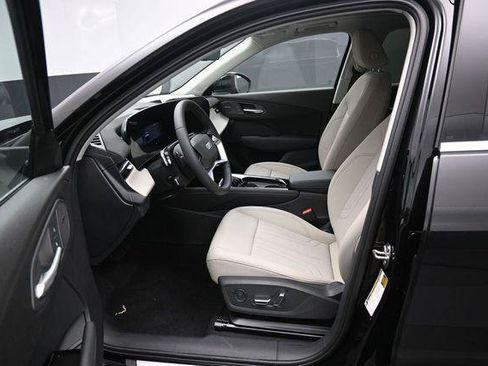 New 2026 Audi Q3 quattro 2.0T AWD/4WD image 9
