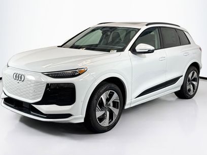 New 2025 Audi Q6 e-tron Premium Plus