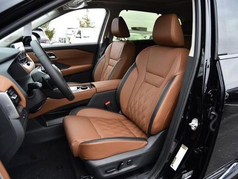 New 2026 Nissan Rogue Platinum image 23