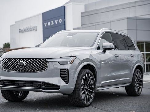 New 2026 Volvo XC90 B6 Ultra w/ Protection Package image 3